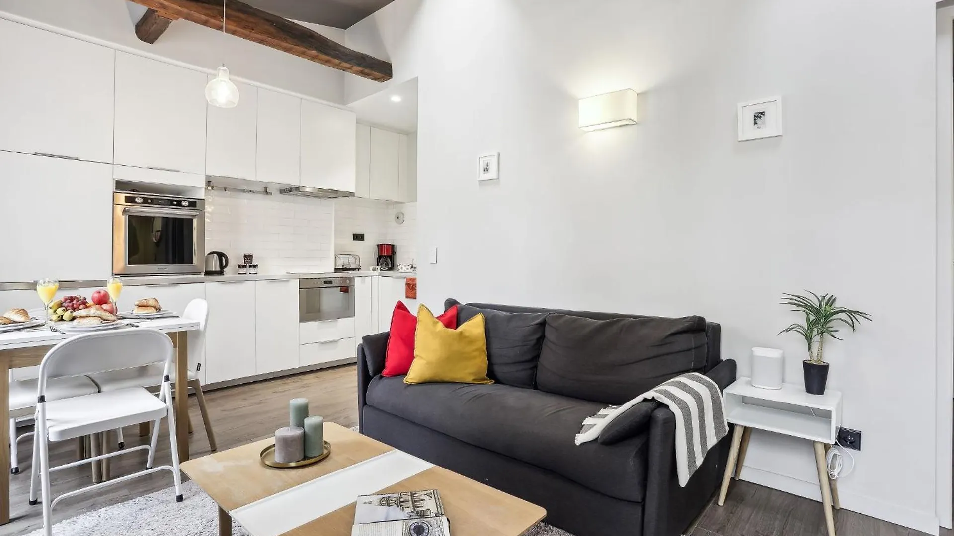 Apartamento Eiffel Tower & Champ De Mars - 1br - Cityapartmentstay París