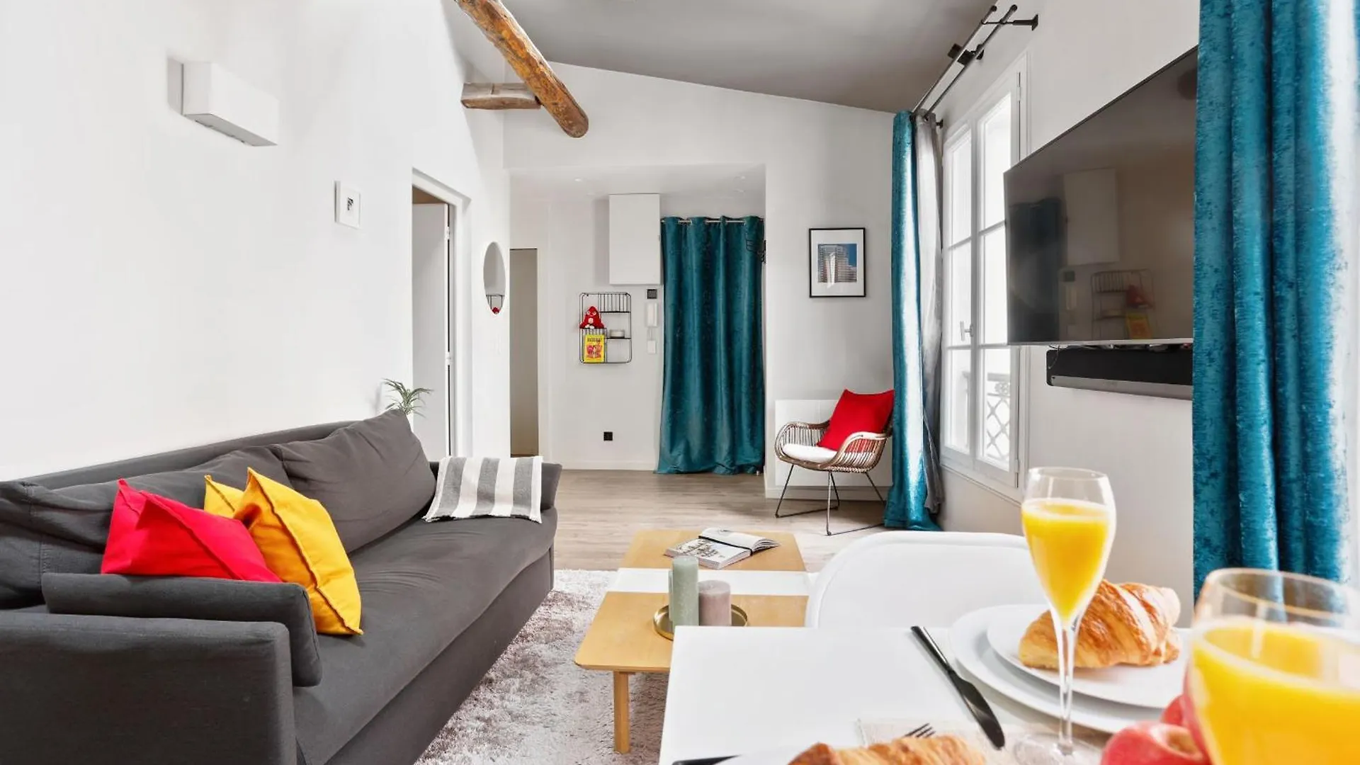 Apartment Eiffel Tower & Champ De Mars - 1br - Cityapartmentstay *